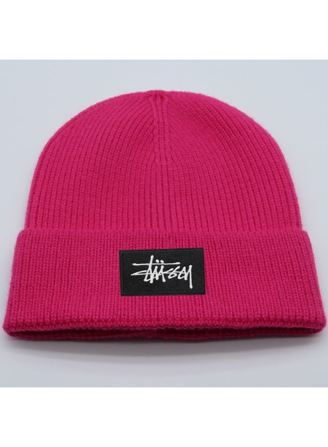 Stüssy Signature Logo Beanie – Bold Hot Pink Streetwear Style Warm Winter Cap